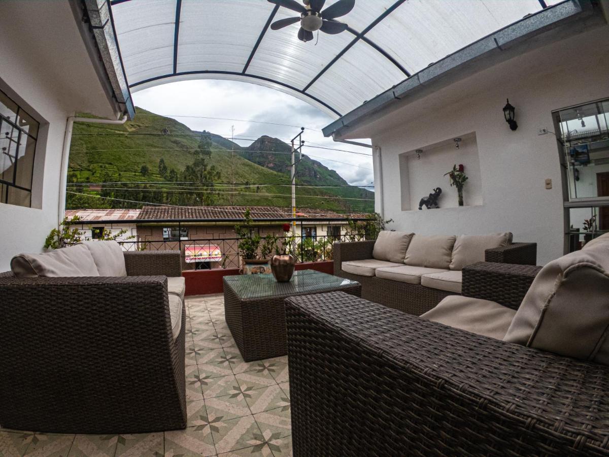 Hotel Los Laureles Calca Exterior foto