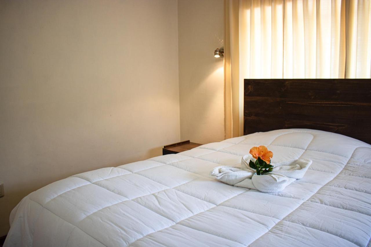 Hotel Los Laureles Calca Exterior foto