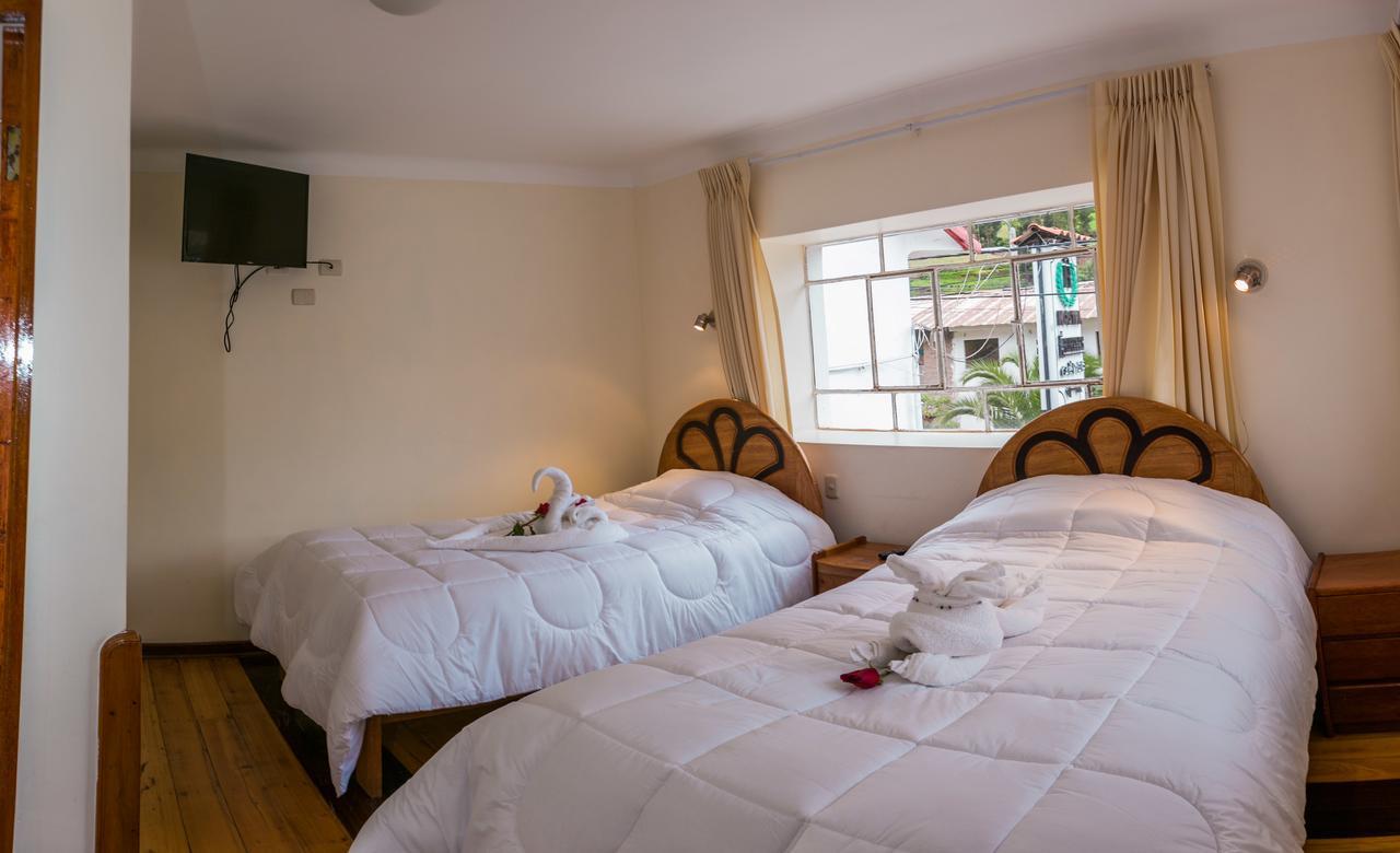 Hotel Los Laureles Calca Exterior foto